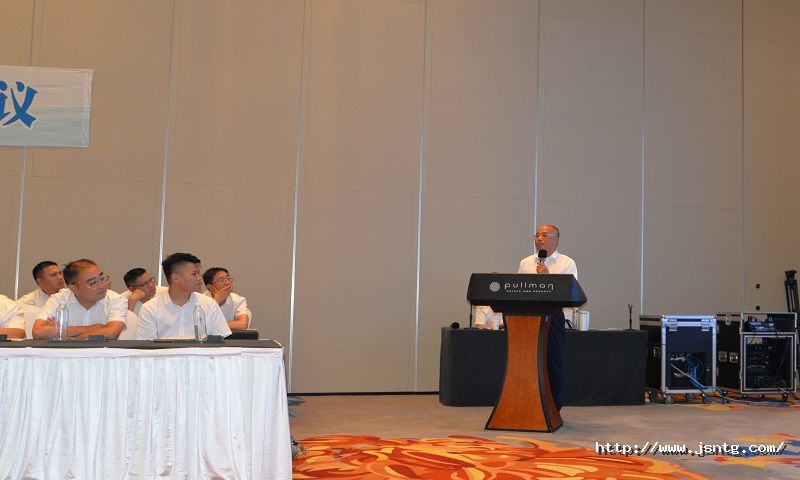 1736837609240032OU6X.jpg 1690874075731687kU46.jpg